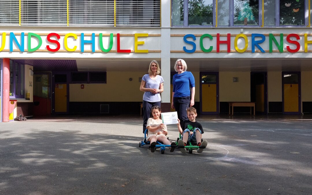 Neue Ezyroller für das Projekt „Bewegte Schule“ in Schornsheim